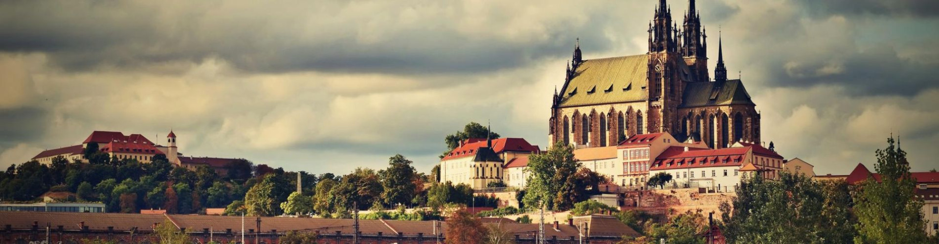 Hire Tiling Workers for Germany