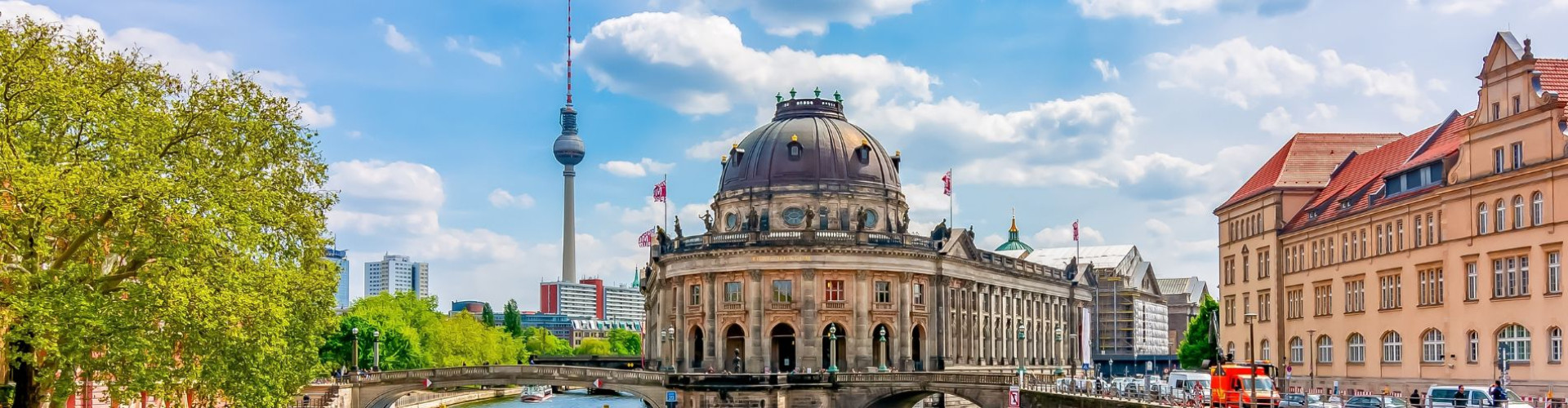 Hire Carpenters for Germany