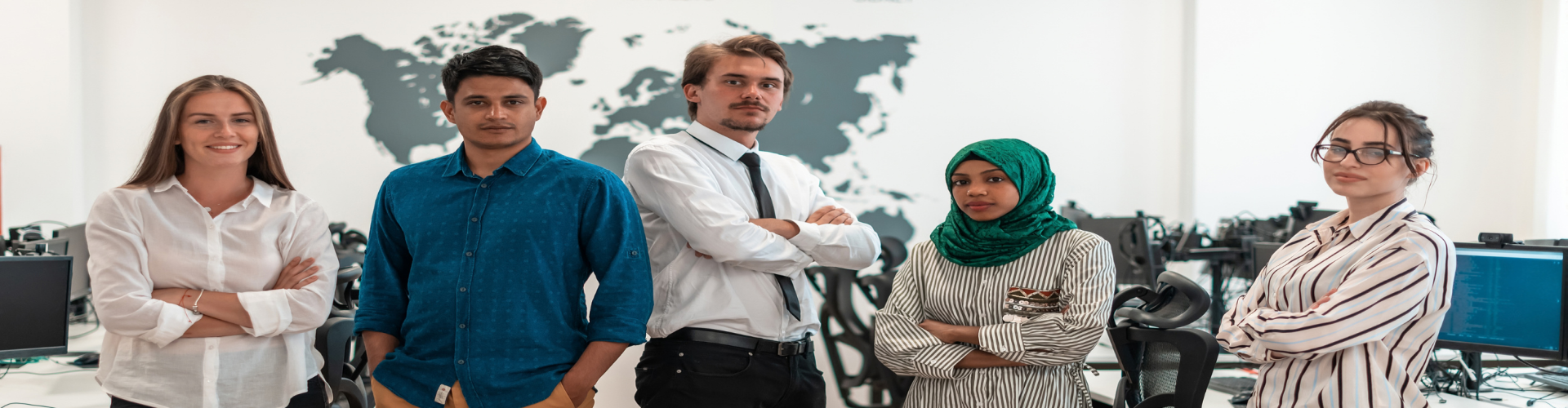 International Recruitment vs Local Hiring: Which Workforce Strategy Works Better for Global Projects?
